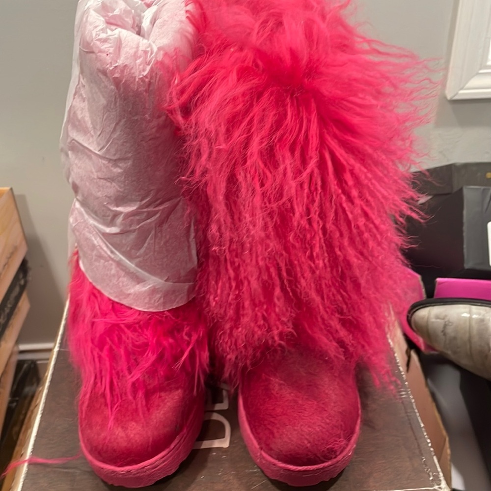 Bear paw Suede and Shearling Ugg Inspired Boots.